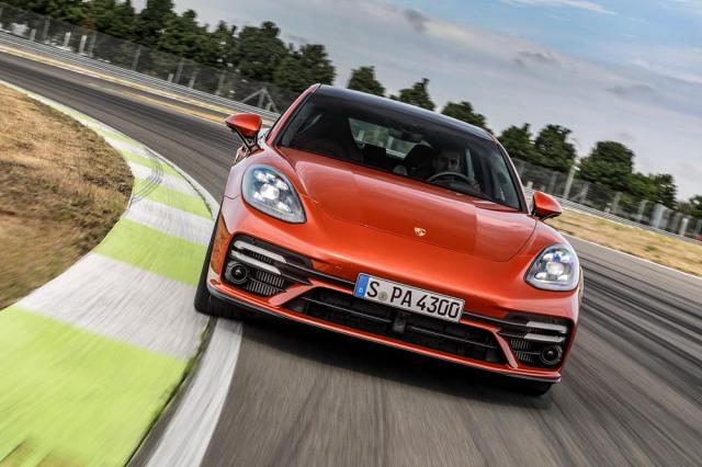 Porsche Panamera restylée : l'essentiel ne se voit pas Porsche Panamera restylée : l'essentiel ne se voit pas