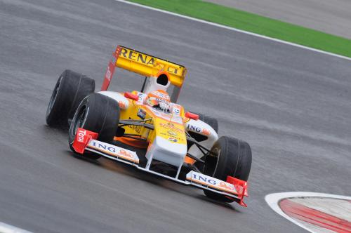 Renault reste en F1 et fournira Red Bull Racing Renault reste en F1 et fournira Red Bull Racing