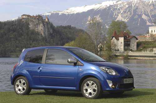 Twingo GT TCE 100 ch élue petite voiture de l'année 2008 au Portugal Twingo GT TCE 100 ch élue petite voiture de l'année 2008 au Portugal