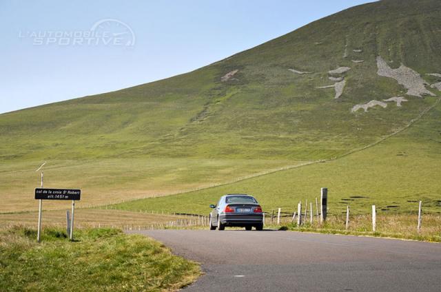 Road trip : les volcans d'Auvergne en youngtimer Road trip : les volcans d'Auvergne en youngtimer