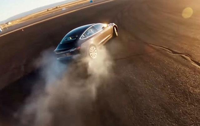 Un track Mode pour la Tesla Model 3 !
