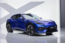 Luxeed RX : quand la Chine recrute chez Ferrari et AMG