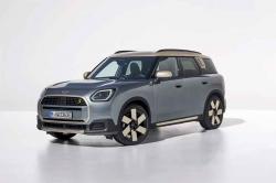 MINI Countryman III : jouer sur les deux tableaux