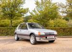 La Peugeot 205 GTi de Stirling Moss mise aux enchres