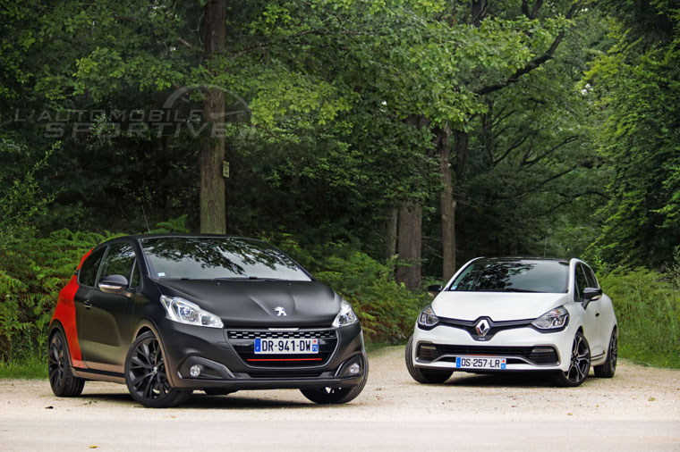 comparatif clio 4 rs trophy peugeot 208 gti peugeot sport