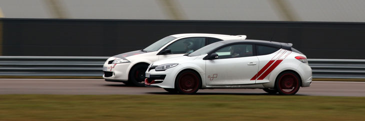 essai comparatif megane trophy r vs r26.r