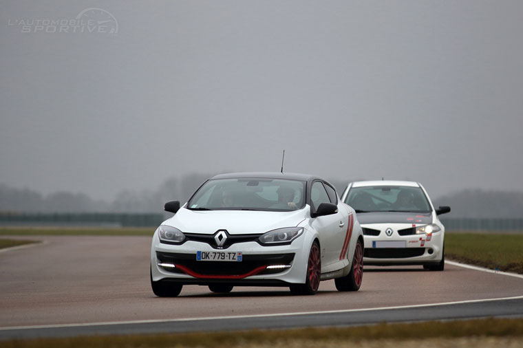 comparatif clio 4 rs clio3 rs