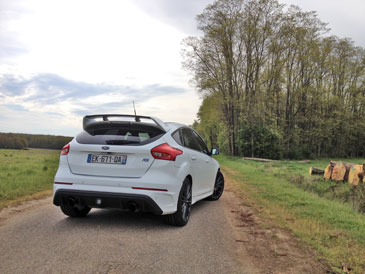 ford focus rs 350 blanche