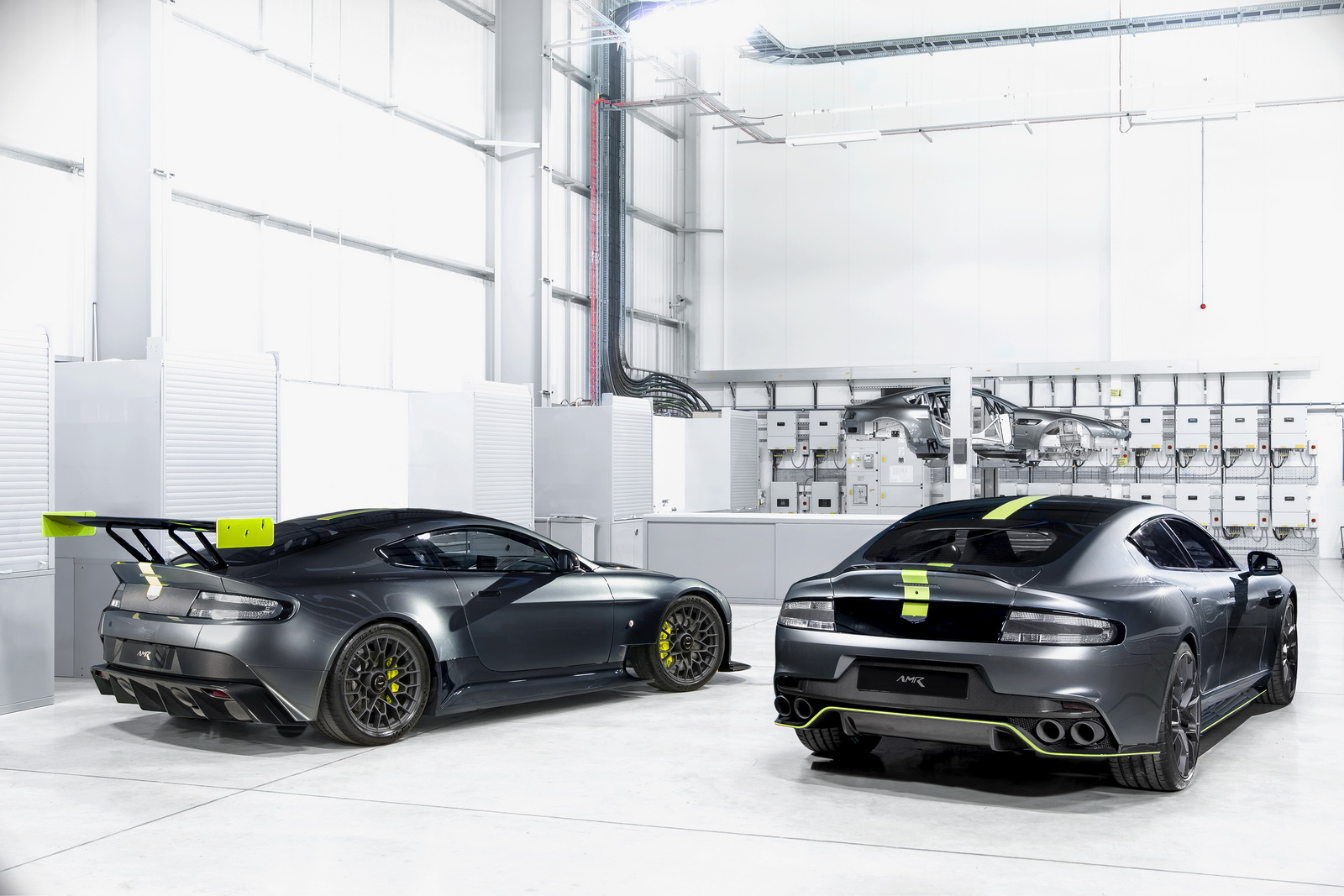 Agrandir la photo ASTON-MARTIN AMR 2017 photo astonmartin_AMR_2017_02