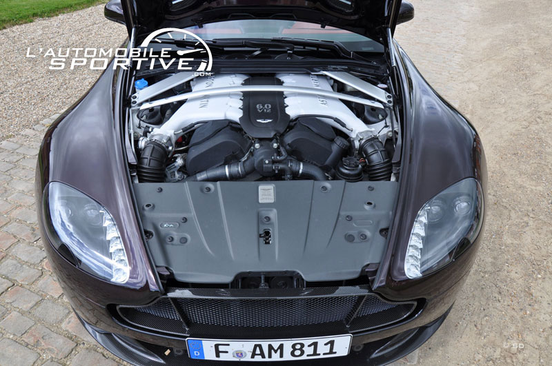 photo aston_v12_vantage_s_05