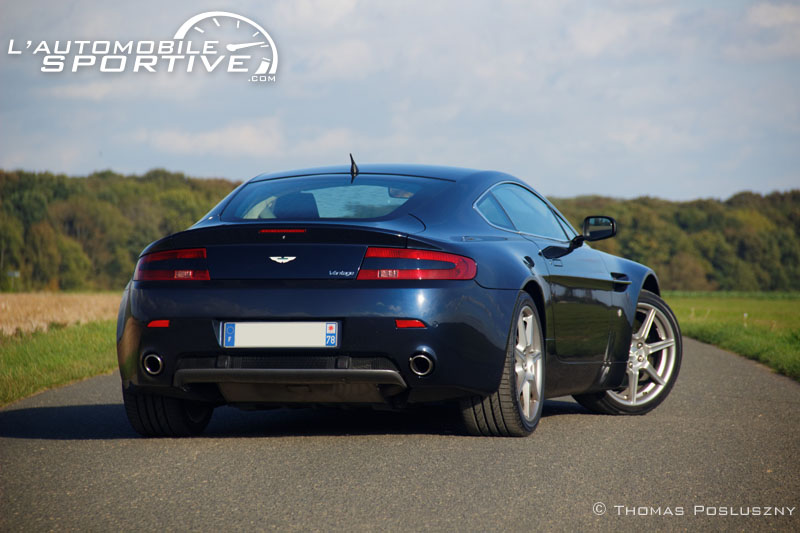 photo am_v8_vantage_4l3_09