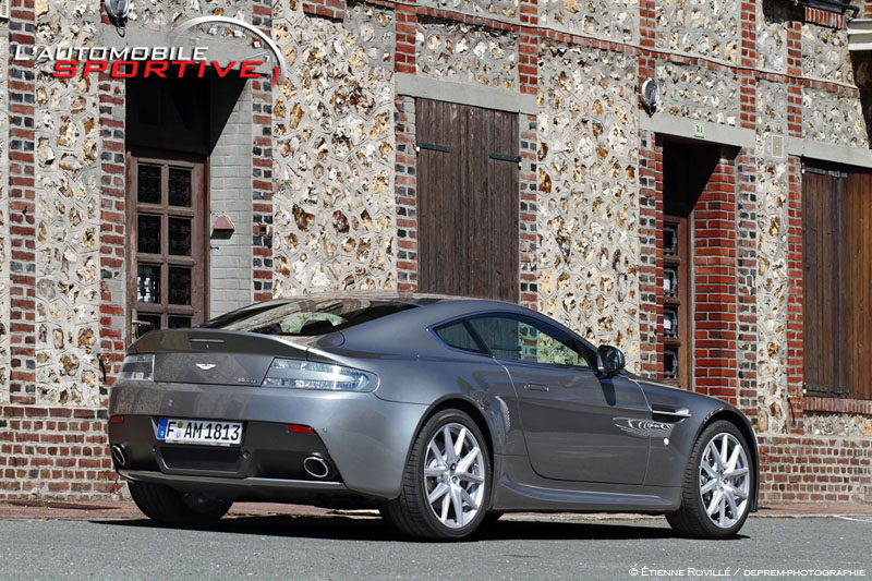 photo aston_v8vantagemk3_03