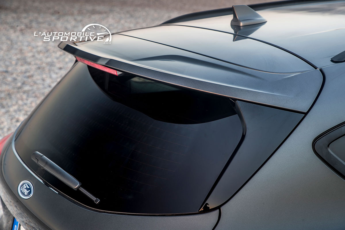 photo ford_focus4_sw_st_16
