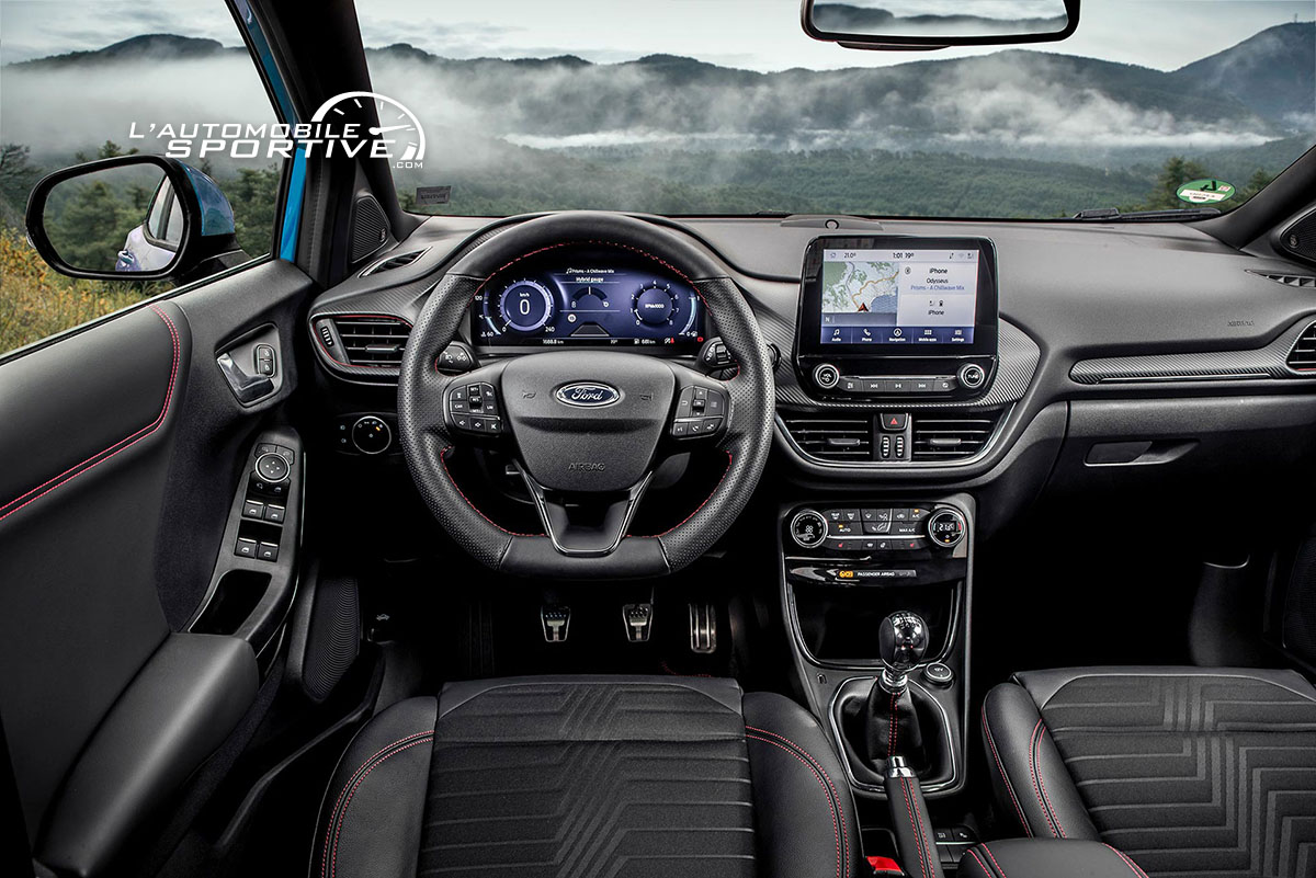 photo ford_puma_ecoboost155_st-line_10