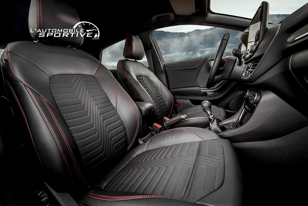 photo ford_puma_ecoboost155_st-line_12