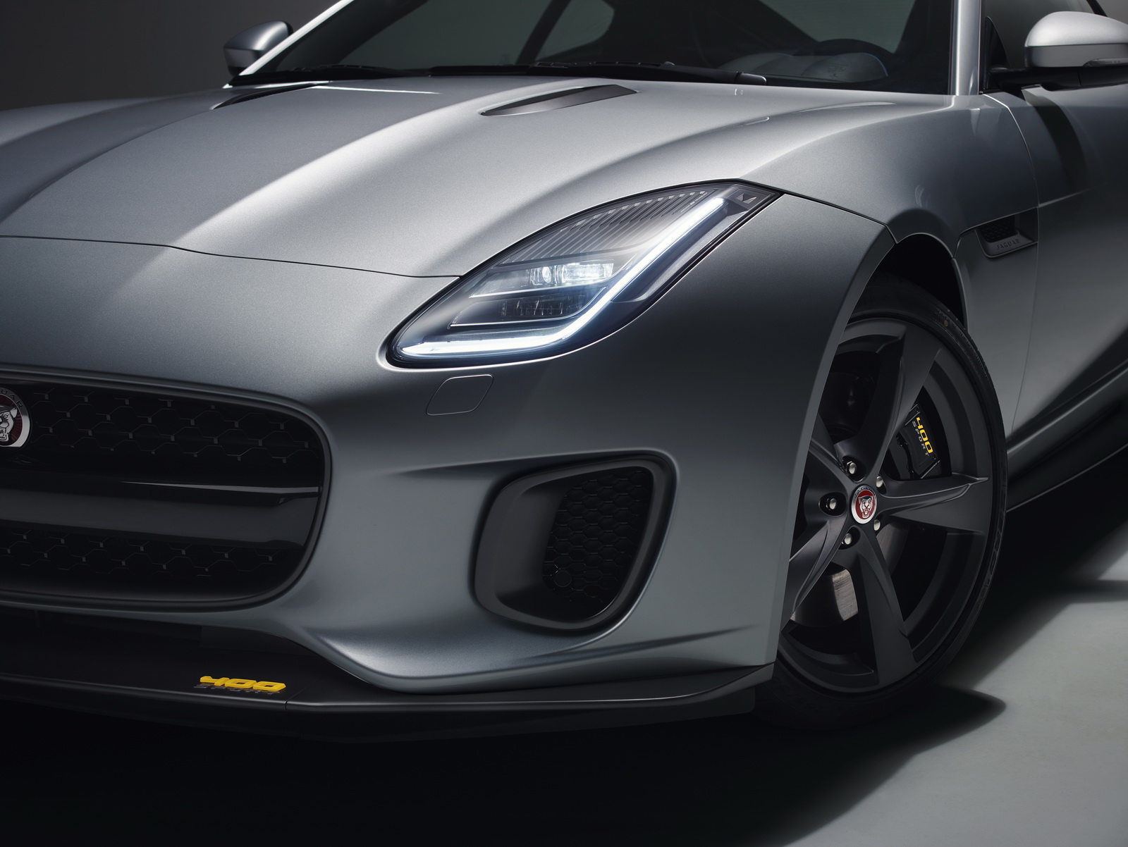photo Jaguar_FType_400sport_03