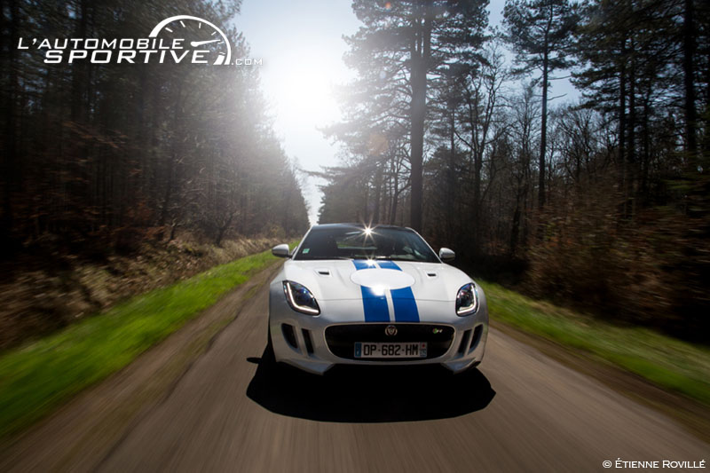 photo ftype_rcoupe_awd_21