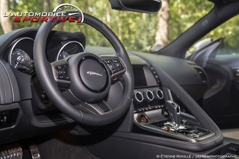 photo f-type_coupe_05