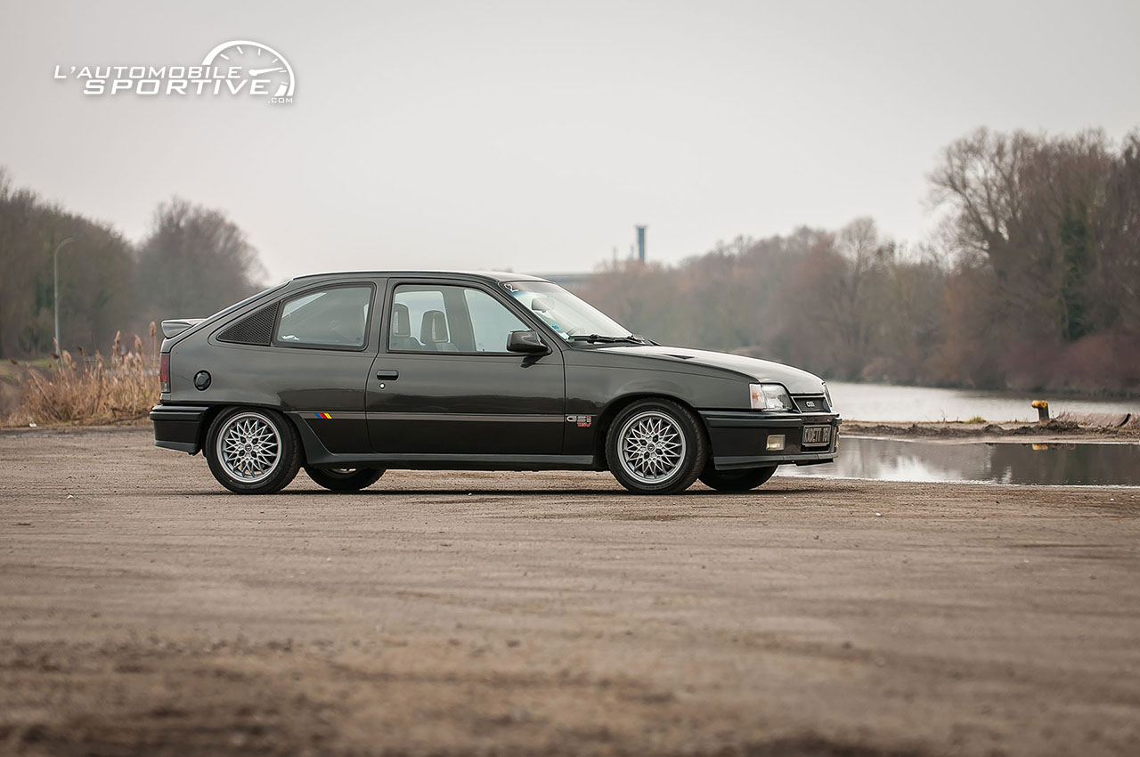 Agrandir la photo OPEL KADETT E GSI 16V photo opel_kadett_gsi_16v_04