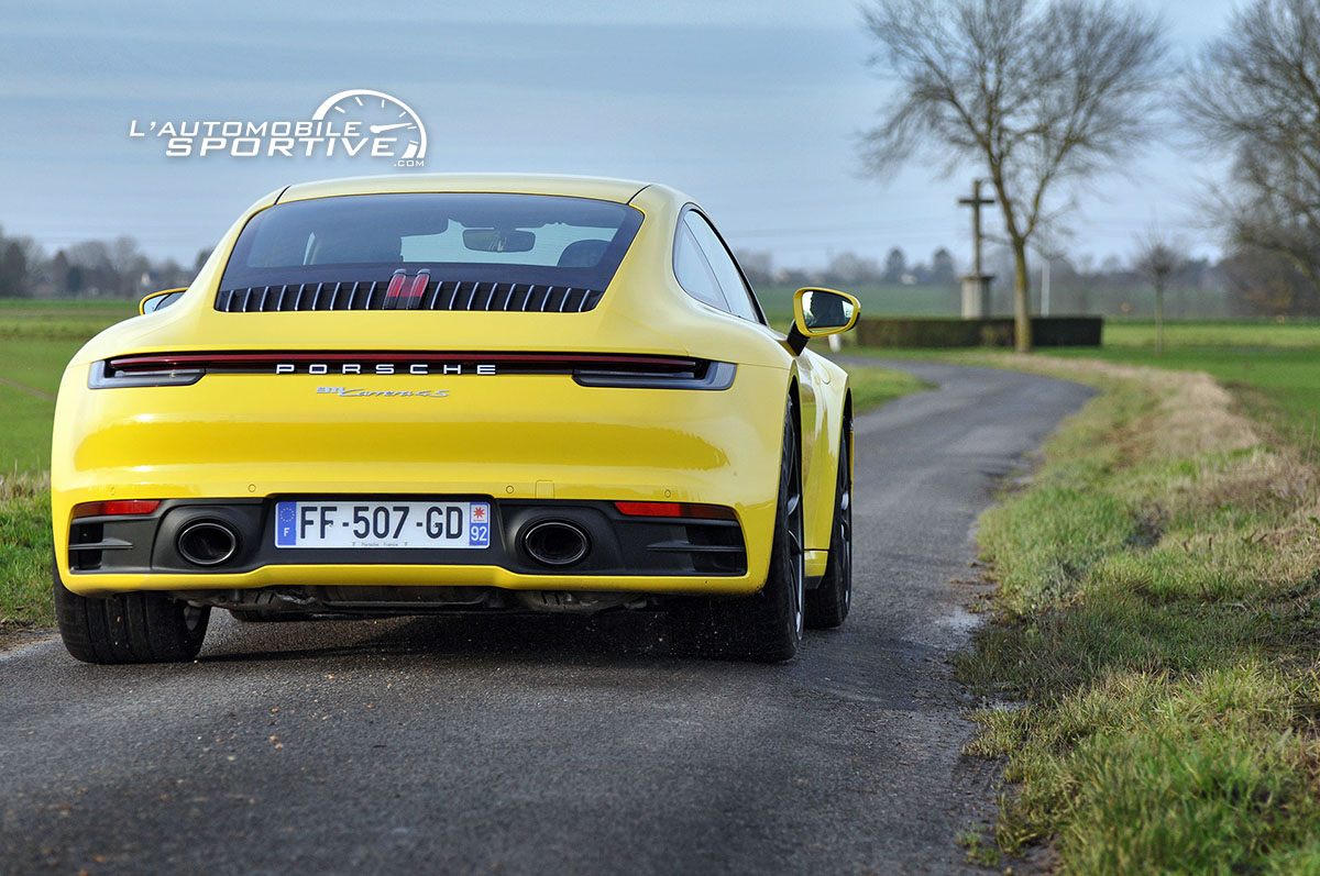 photo porsche_992_carrera_4s_05