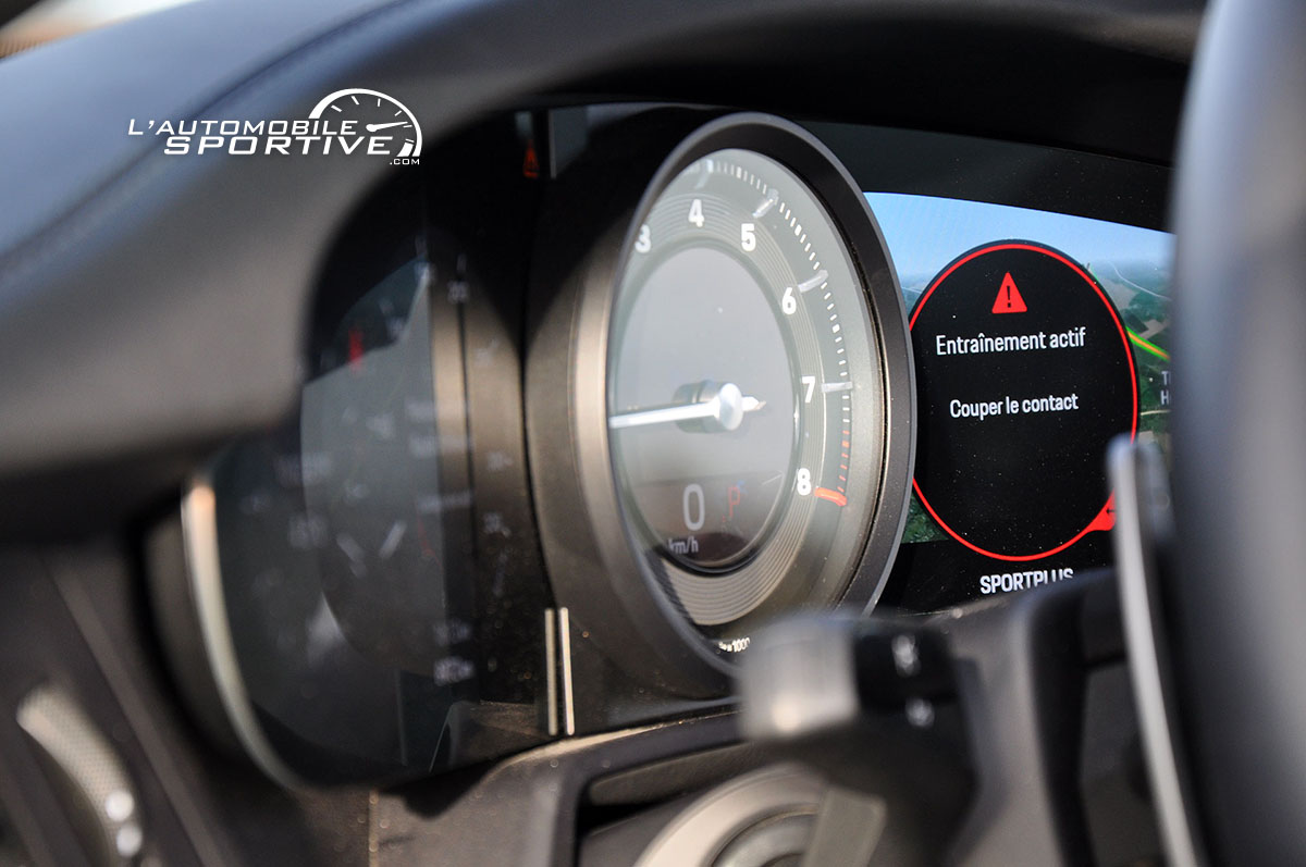 photo porsche_992_carrera_4s_06