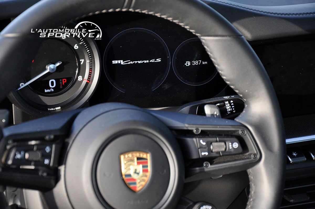 photo porsche_992_carrera_4s_13