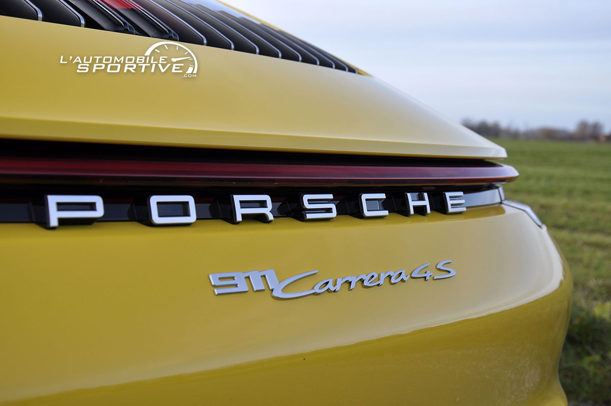 photo porsche_992_carrera_4s_17