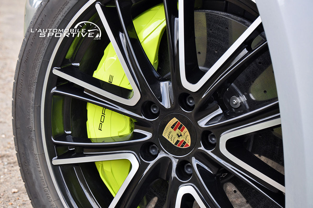 photo panamera_st_turbo_s_e-hybrid_04