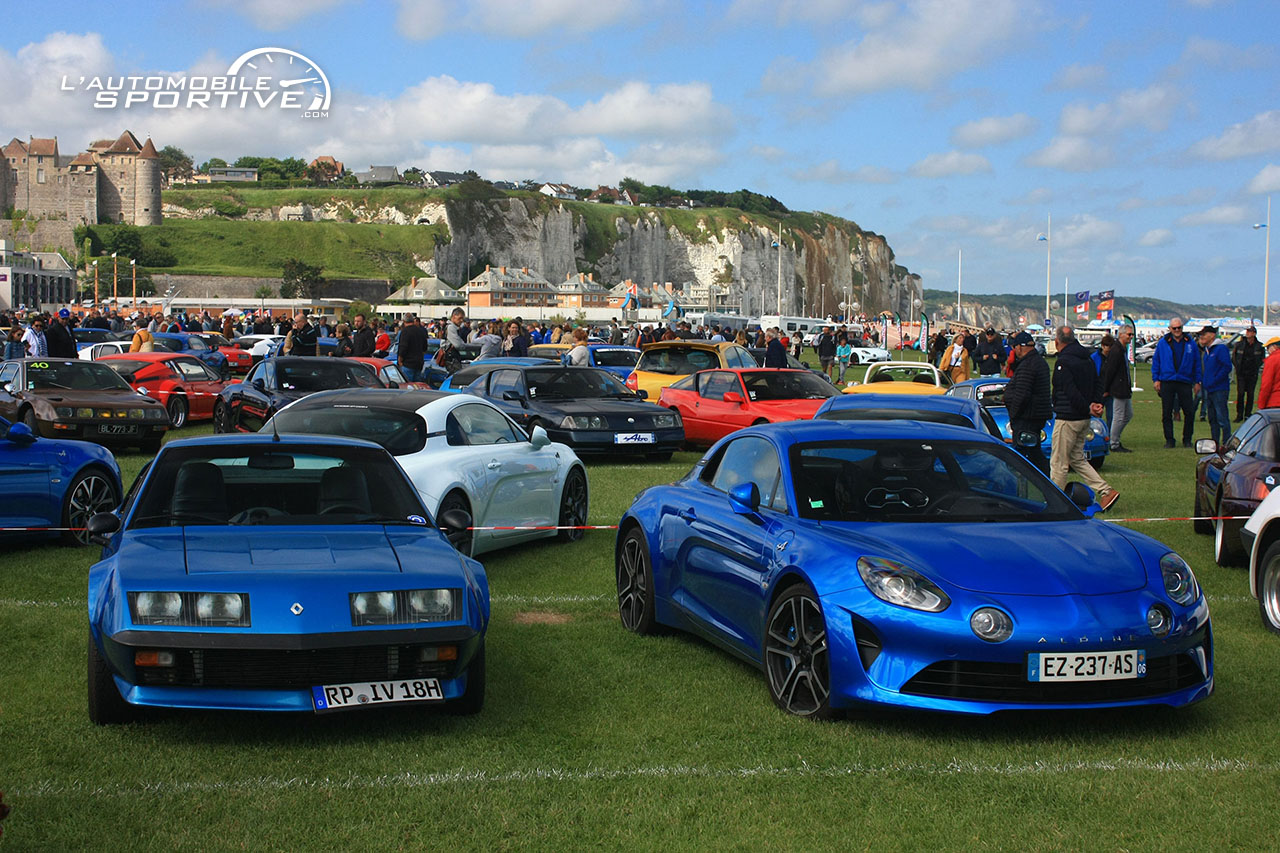 Agrandir la photo REPORTAGES 1000 ALPINE 100 ANS photo 1000_alpine_100_ans_10