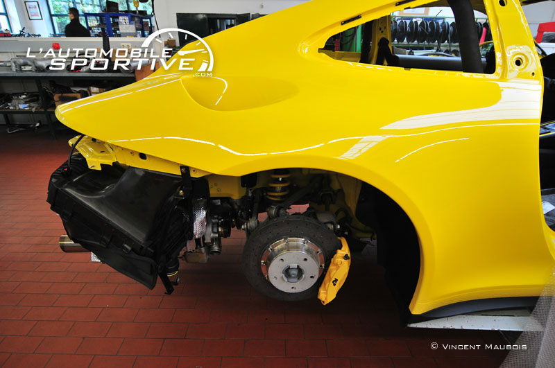 Agrandir la photo RUF FACTORY photo ruf_automobile_12