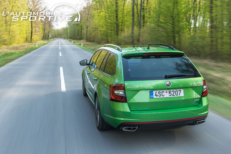 Album Photos SKODA OCTAVIA 3 RS COMBI - Galerie photos