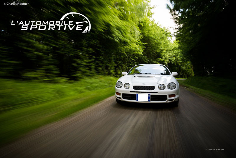 Agrandir la photo TOYOTA CELICA GT-FOUR photo celica_gt-four_11