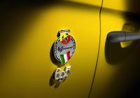 Abarth_695biposto_record_03.jpg