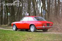 giulia_gt2000_bertone_01.jpg