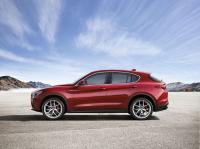 AlfaRomeo-Stelvio-first-edition_03.jpg