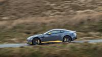 astonmartin-v12vantage2017_03.jpg