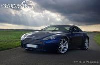 am_v8_vantage_4l3_02.jpg