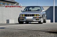 318is_e30_01.jpg