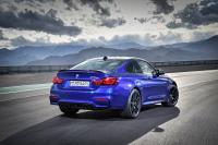 BMW-M4-CS_03.jpg