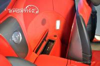 bmw_z8_12.jpg