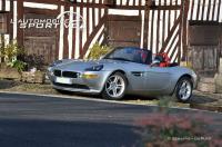 bmw_z8_18.jpg