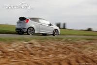 ford_fiesta_st200_01.jpg