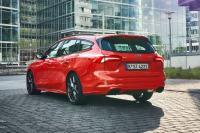 ford-focus-st-sw_03.jpg