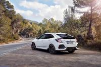 Honda-Civic-2017eurospec_02.jpg