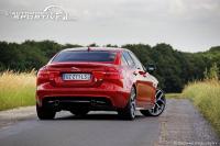 jaguar_xe_s_15.jpg