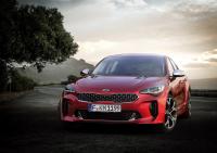 kia_Stinger_01.jpg