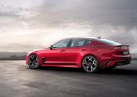 kia_Stinger_02.jpg