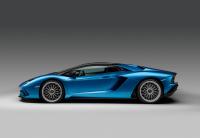 lamborghini-aventador-s-roadster-02.jpg