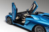 lamborghini-aventador-s-roadster-08.jpg