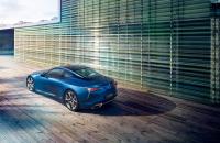 lexus_lc500h-blue_03.jpg